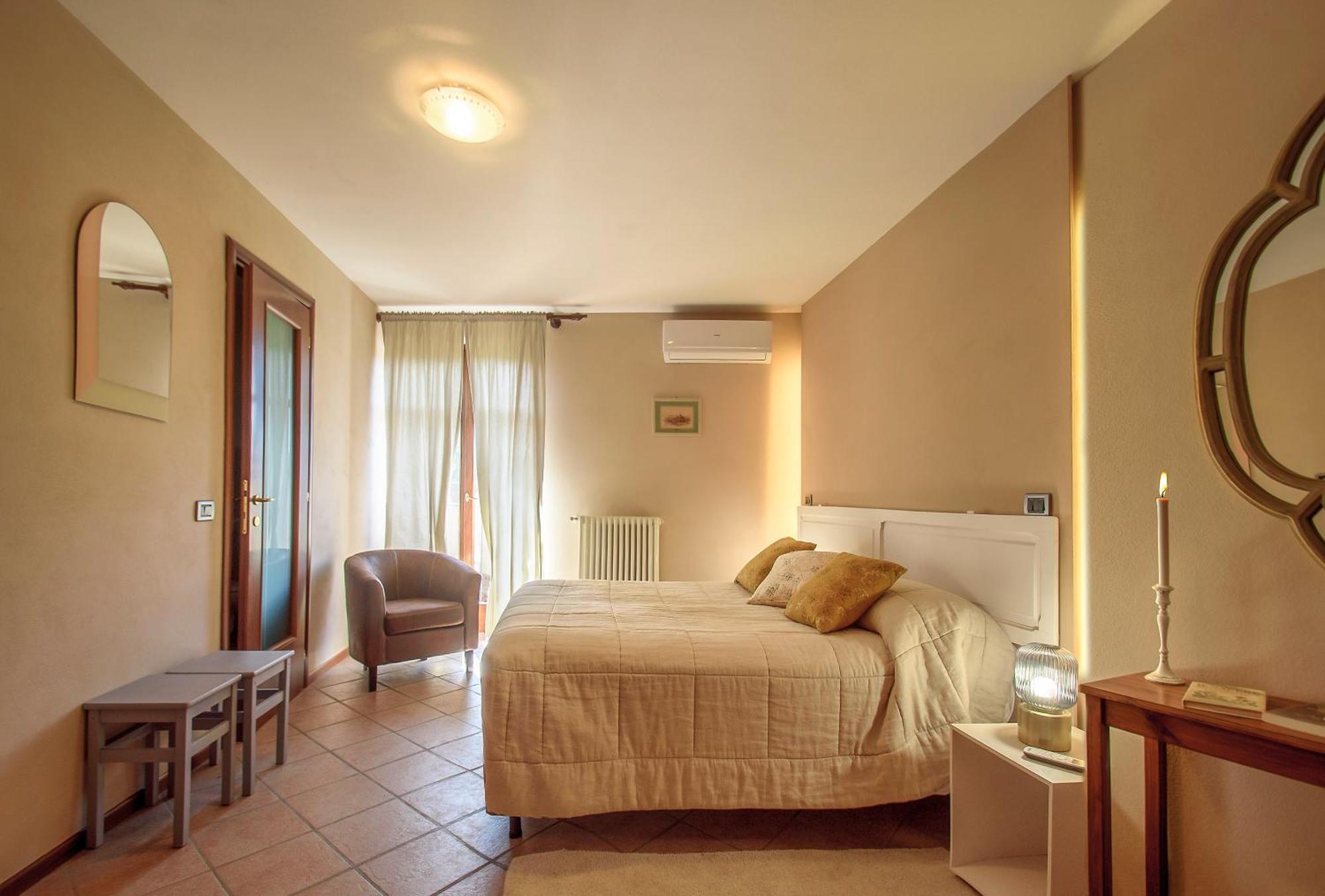 La Giolitta Rooms & Apartment Barolo Extérieur photo